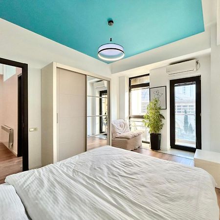 City Center - Next To Holiday Inn -2Br Apartment 第比利斯 外观 照片