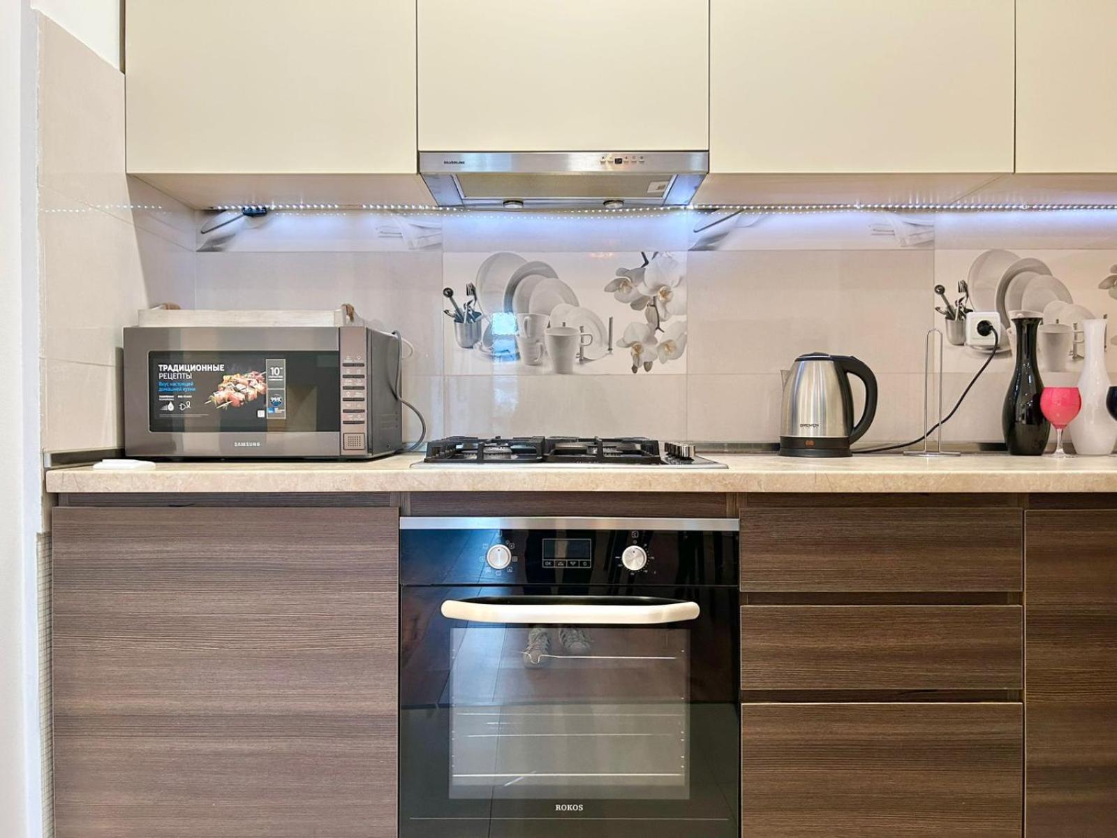 City Center - Next To Holiday Inn -2Br Apartment 第比利斯 外观 照片