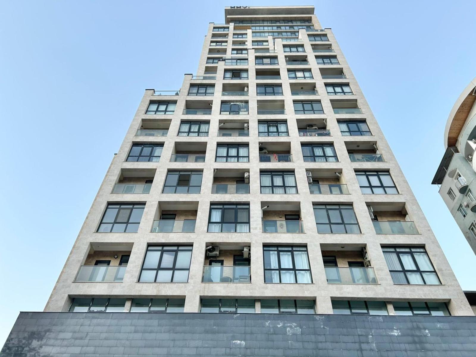 City Center - Next To Holiday Inn -2Br Apartment 第比利斯 外观 照片