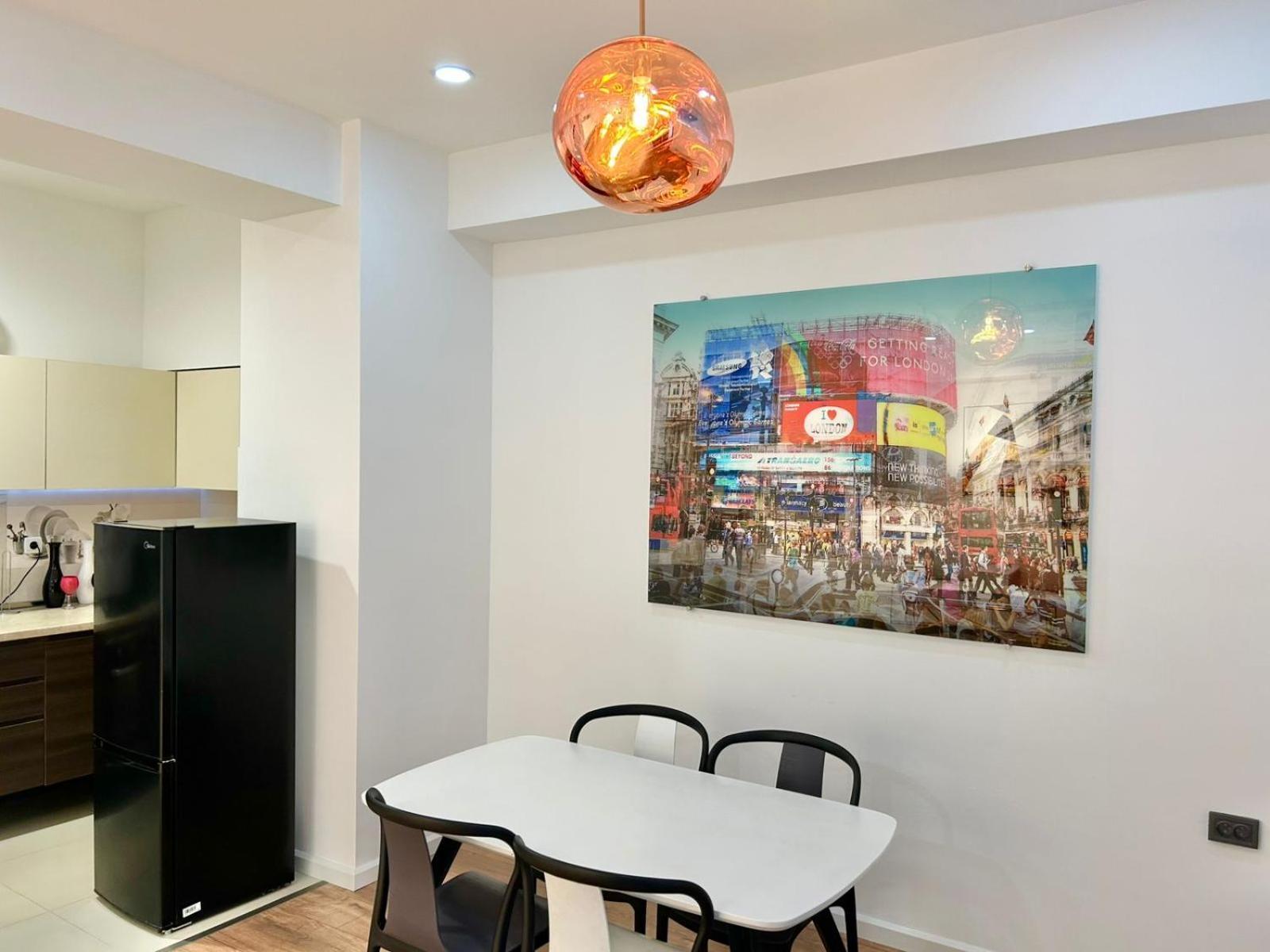 City Center - Next To Holiday Inn -2Br Apartment 第比利斯 外观 照片