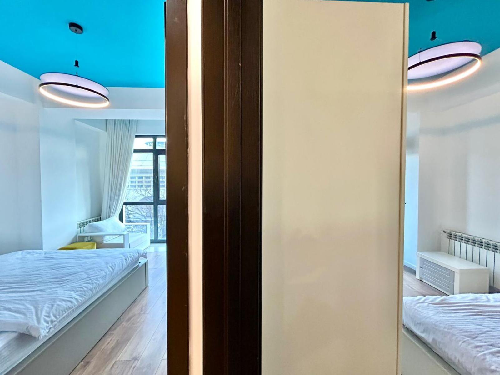 City Center - Next To Holiday Inn -2Br Apartment 第比利斯 外观 照片